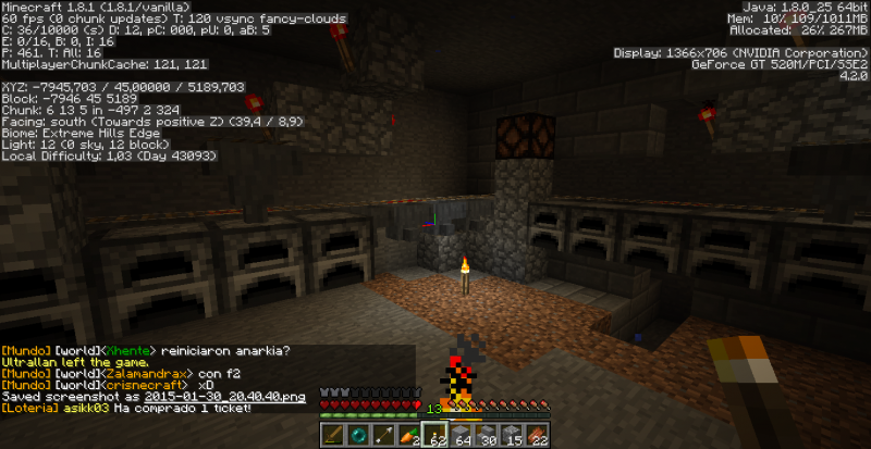 Sotano inferior, donde tengo unos hornos automatizados, le hacia falta hopers al grifer parece y jodio mi pequeño circuito redstone de paso :(