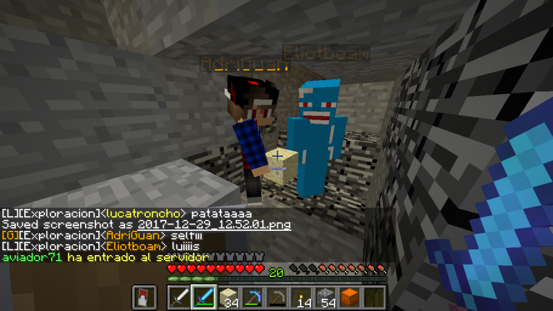 justo antes de intentar ahogarme, machiox ya habia puesto /spawn